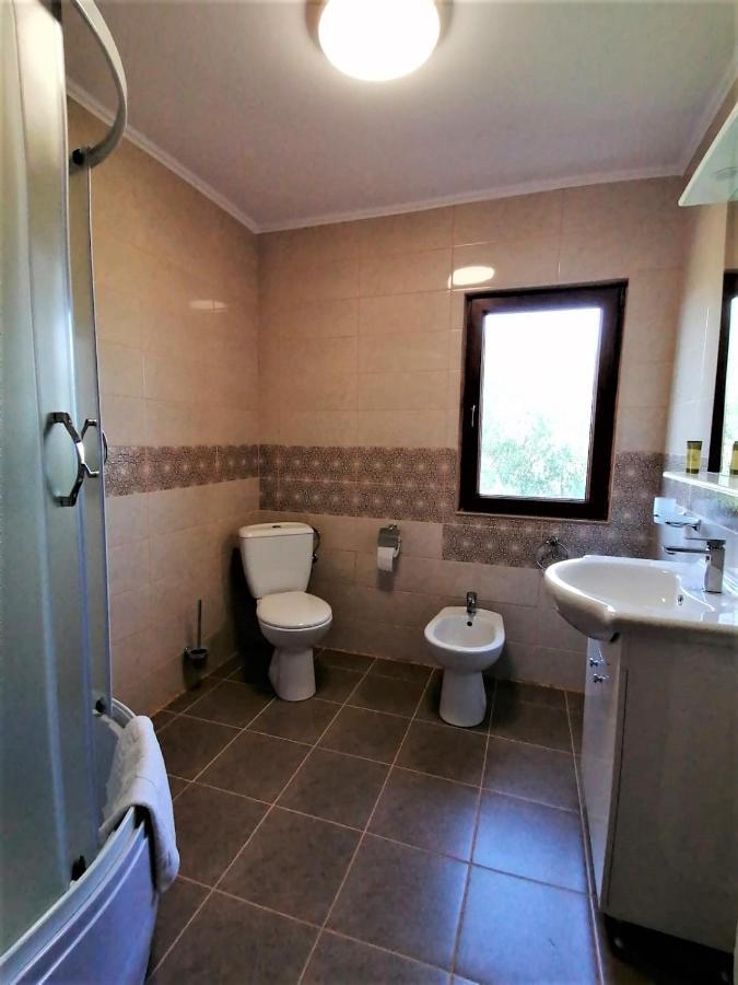 Casa Carp Calarasi Hotell Eksteriør bilde