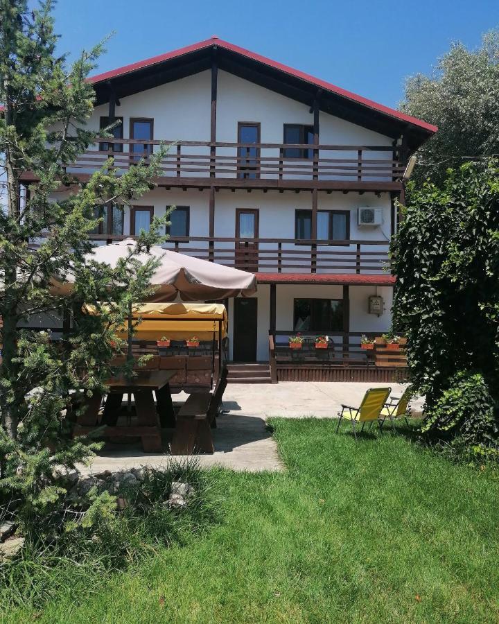 Casa Carp Calarasi Hotell Eksteriør bilde