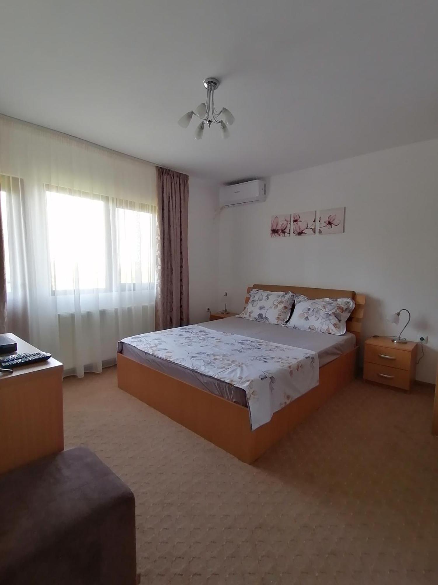 Casa Carp Calarasi Hotell Eksteriør bilde